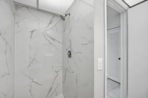 422 Burgundy I Delray Beach FL 33484
