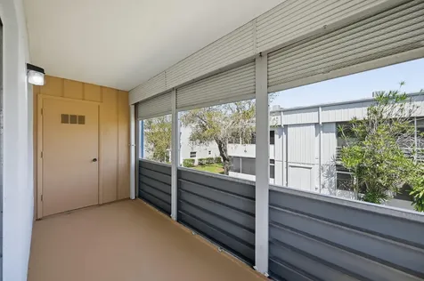 422 Burgundy I Delray Beach FL 33484