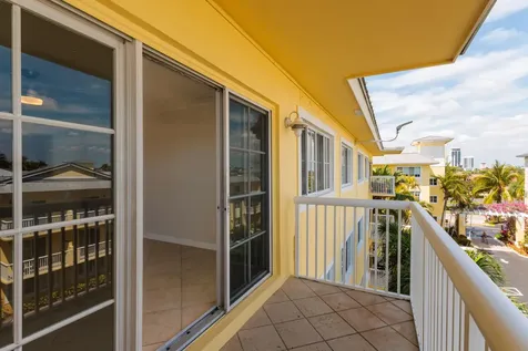 1515 E Broward Boulevard Fort Lauderdale FL 33301