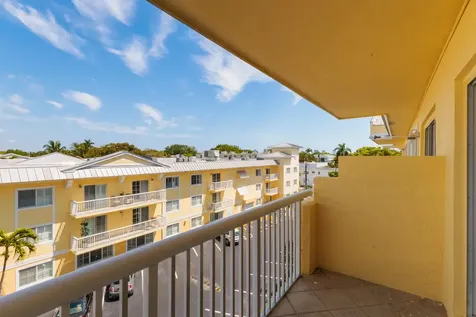 1515 E Broward Boulevard Fort Lauderdale FL 33301