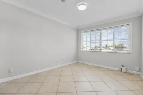 1515 E Broward Boulevard Fort Lauderdale FL 33301