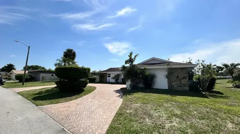 5728 S Bayberry Lane Tamarac FL 33319