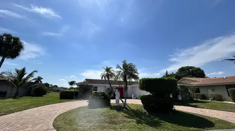 5728 S Bayberry Lane Tamarac FL 33319