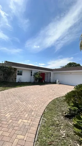5728 S Bayberry Lane Tamarac FL 33319