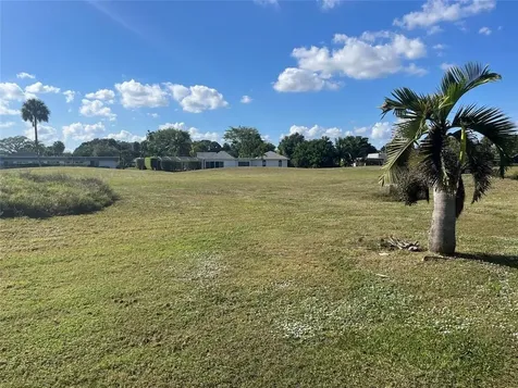 5728 S Bayberry Lane Tamarac FL 33319
