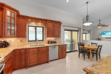 5260 NW 98th Lane Coral Springs FL 33076