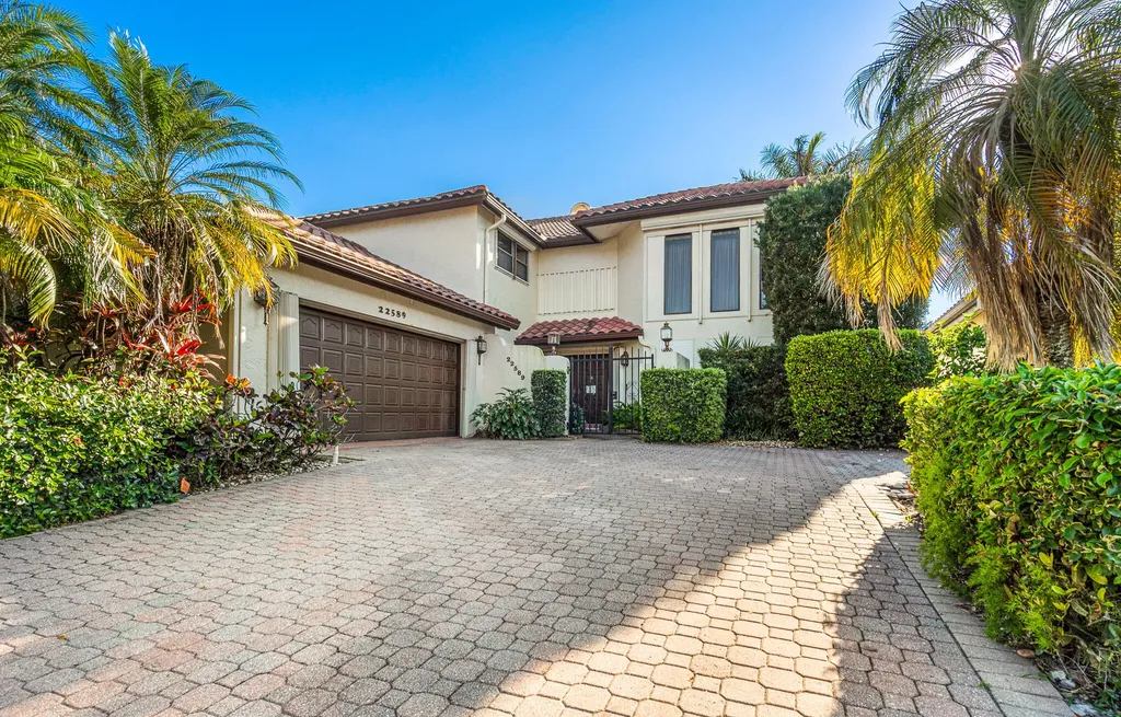 22589 Esplanada Drive Boca Raton FL 33433