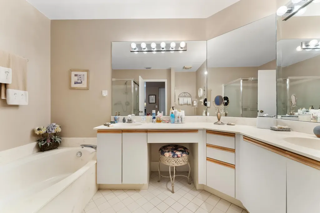5226 Europa Drive Boynton Beach FL 33437