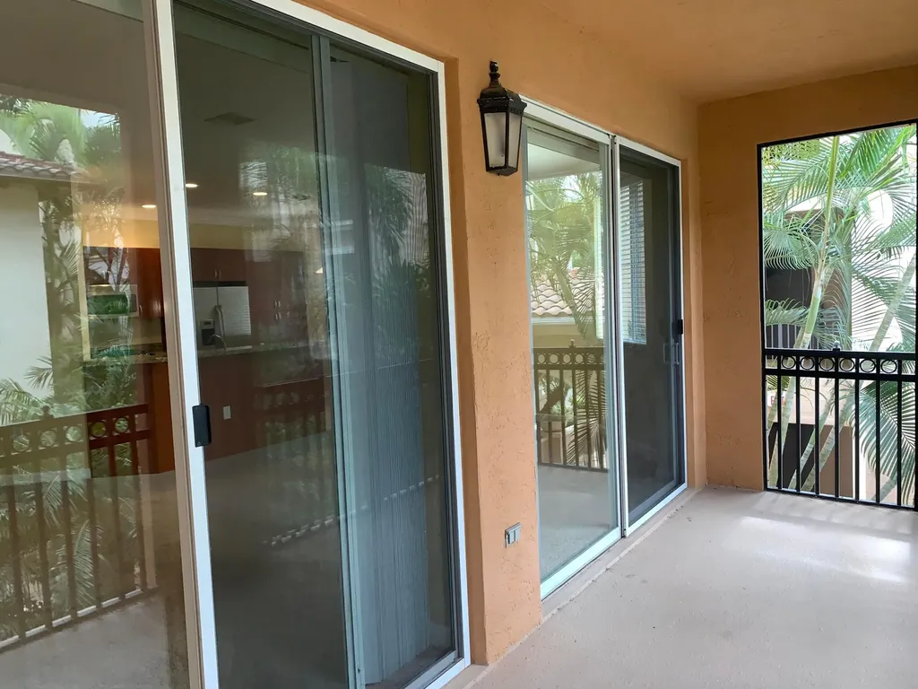 3055 NW 126th Avenue Sunrise FL 33323