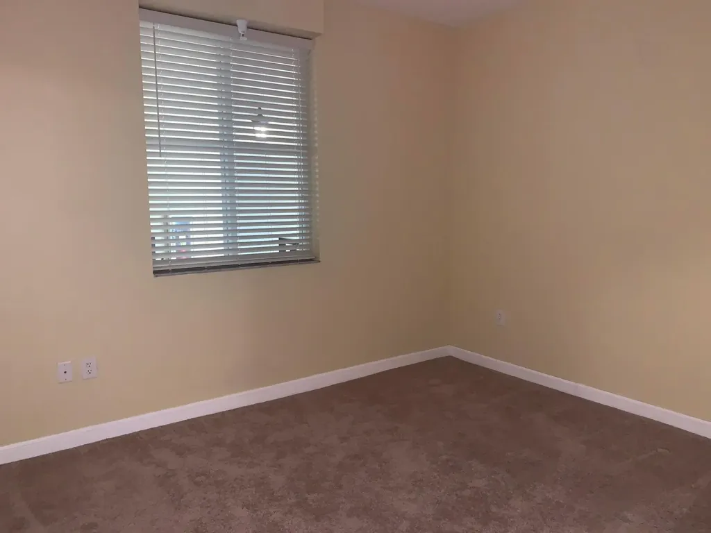 3055 NW 126th Avenue Sunrise FL 33323