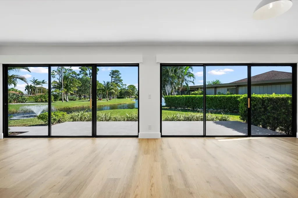 13297 Garth Court Palm Beach Gardens FL 33418