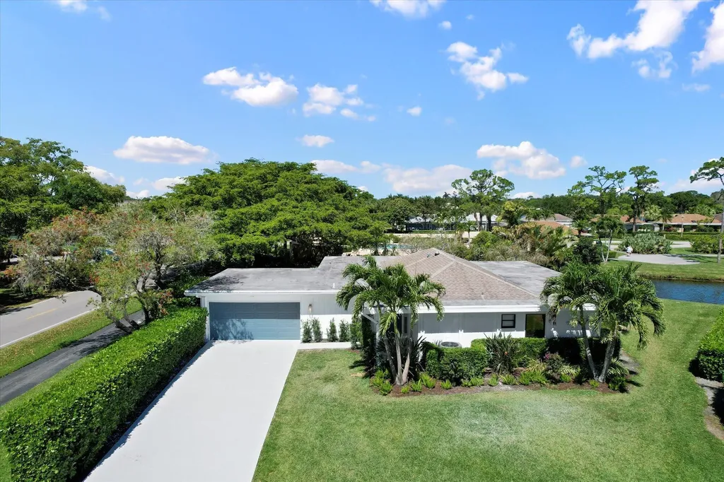 13297 Garth Court Palm Beach Gardens FL 33418