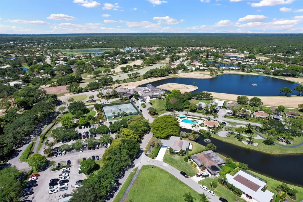 13297 Garth Court Palm Beach Gardens FL 33418