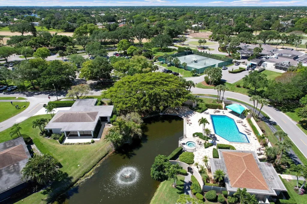 13297 Garth Court Palm Beach Gardens FL 33418