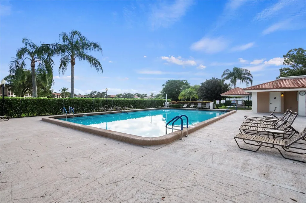 13297 Garth Court Palm Beach Gardens FL 33418