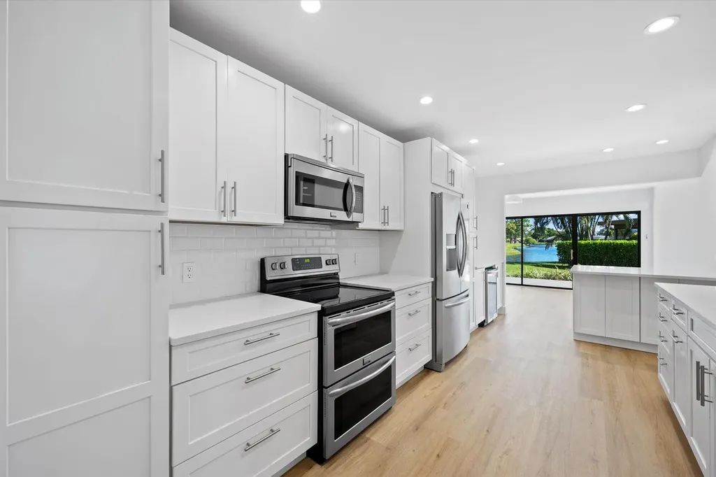 13297 Garth Court Palm Beach Gardens FL 33418
