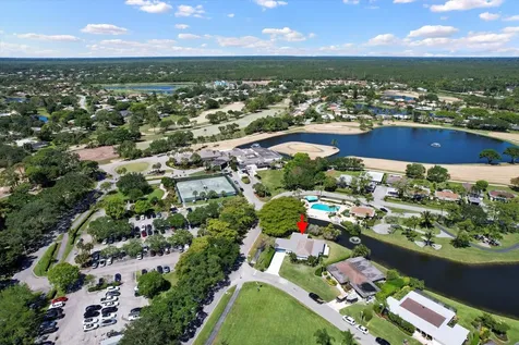13297 Garth Court Palm Beach Gardens FL 33418