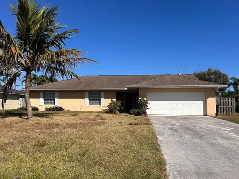 4381 SW Appleseed Road Port St Lucie FL 34953