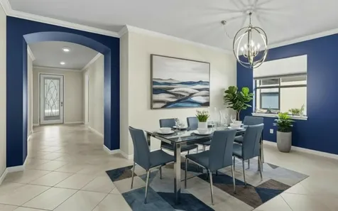 5086 Pendelton Square Vero Beach FL 32967