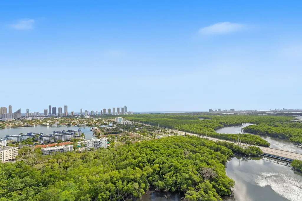 16385 Biscayne Boulevard North Miami Beach FL 33160