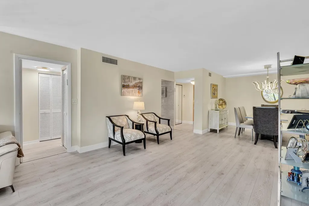 2804 N 46th Avenue Hollywood FL 33021