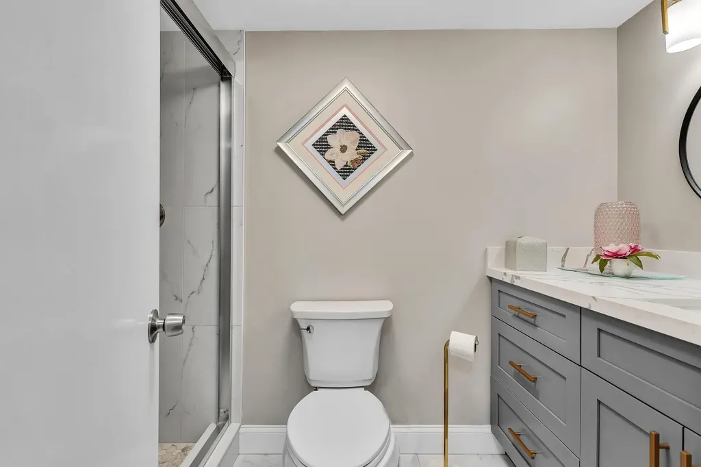 2804 N 46th Avenue Hollywood FL 33021