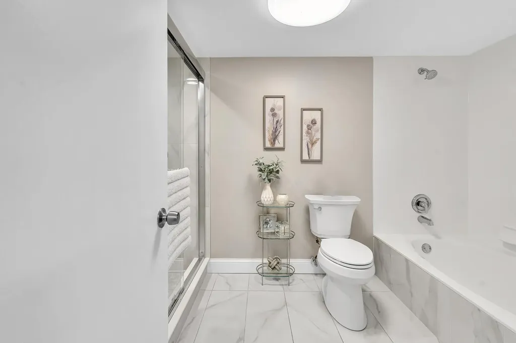 2804 N 46th Avenue Hollywood FL 33021