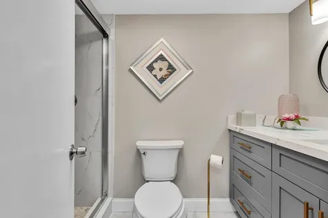 2804 N 46th Avenue Hollywood FL 33021