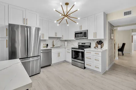2804 N 46th Avenue Hollywood FL 33021