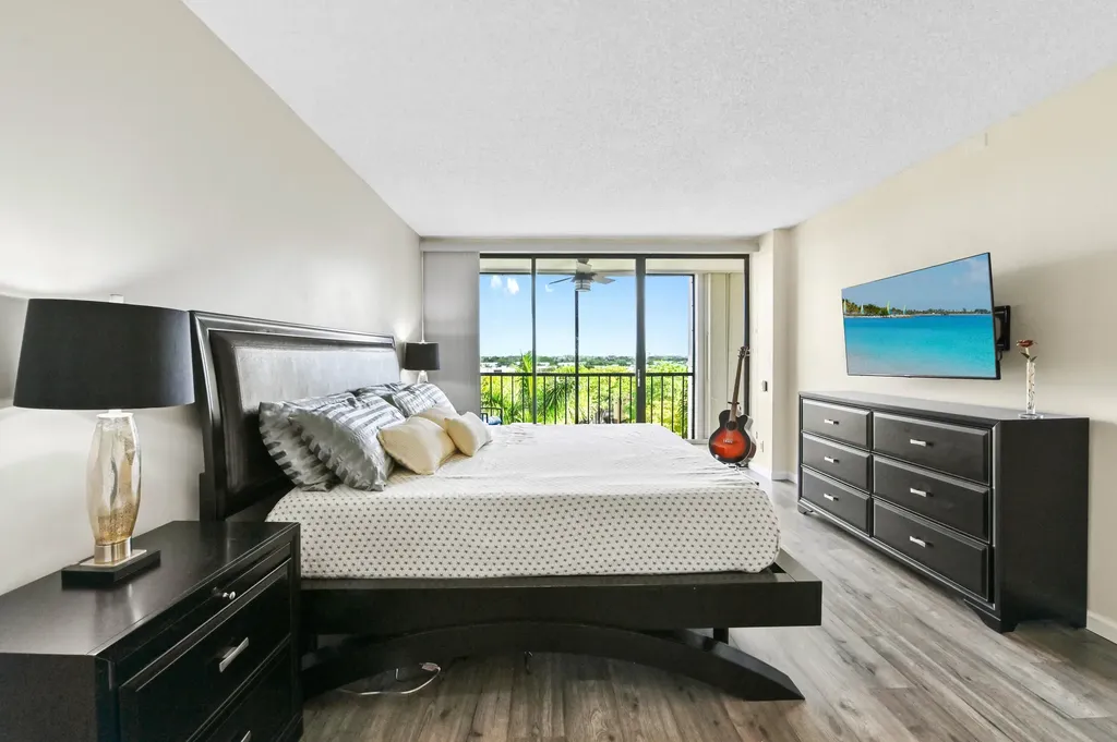 5951 Wellesley Park Drive Boca Raton FL 33433