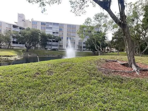 7091 Environ Boulevard Lauderhill FL 33319