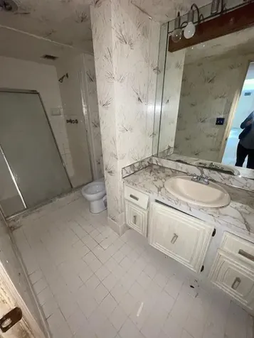 7091 Environ Boulevard Lauderhill FL 33319