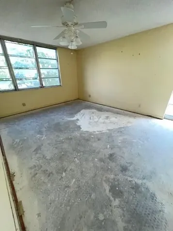 7091 Environ Boulevard Lauderhill FL 33319