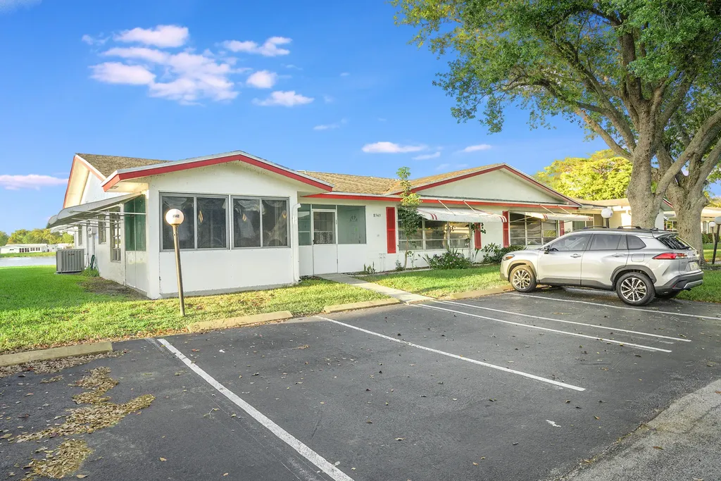 8547 NW 12th Street Plantation FL 33322