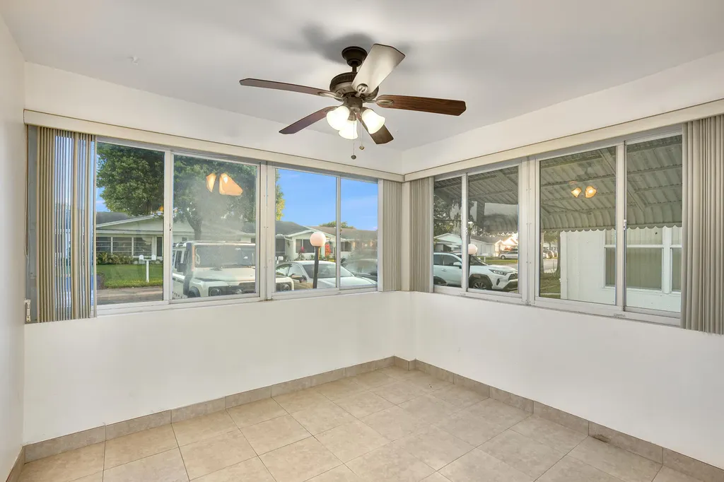 8547 NW 12th Street Plantation FL 33322
