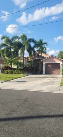 211 NE 13th Avenue Boynton Beach FL 33435