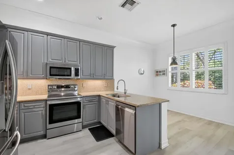 10849 Deer Park Lane Boynton Beach FL 33437