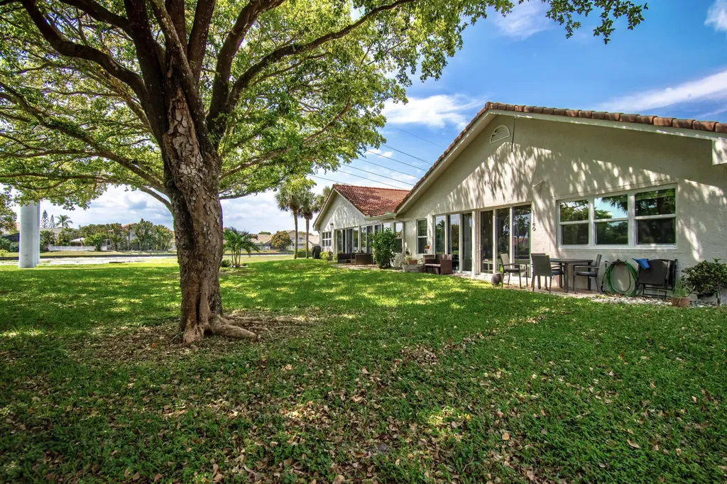 11160 Rios Road Boca Raton FL 33498