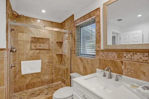 470 SE 4th Court Pompano Beach FL 33060