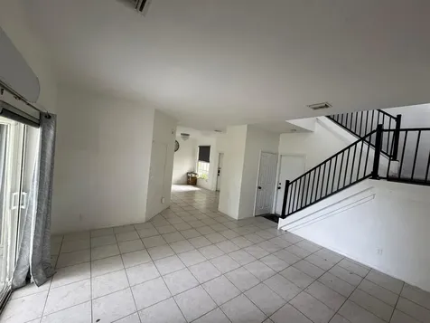 5665 NW 117th Avenue Coral Springs FL 33076
