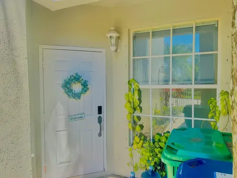 5665 NW 117th Avenue Coral Springs FL 33076