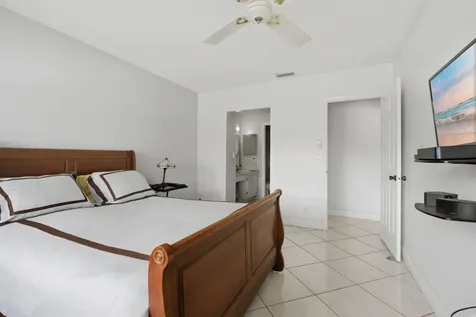 6375 W Pinehurst Circle Tamarac FL 33321