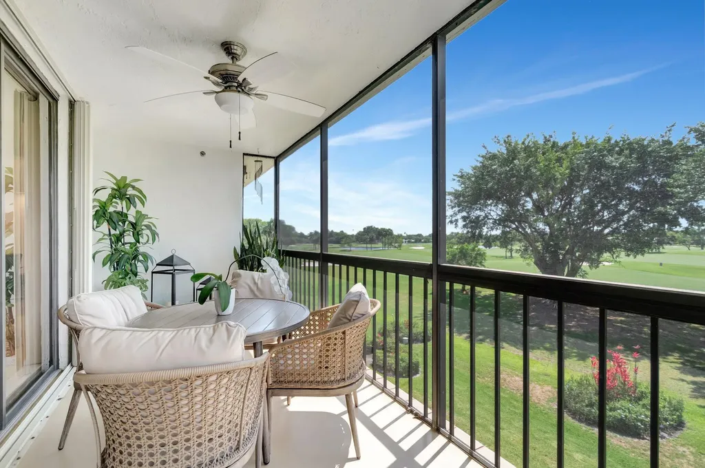 5279 S Fountains Drive S Lake Worth FL 33467