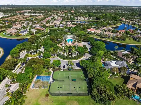 10376 Trianon Place Wellington FL 33449