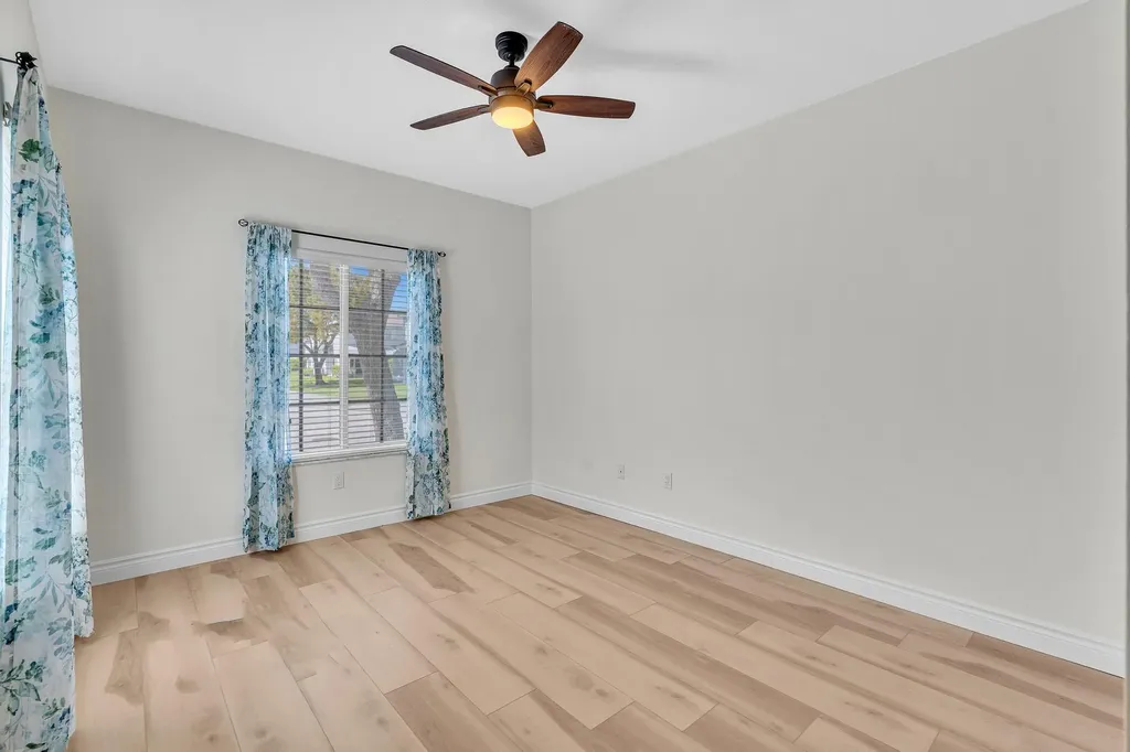 4709 SW 13th Court Deerfield Beach FL 33442