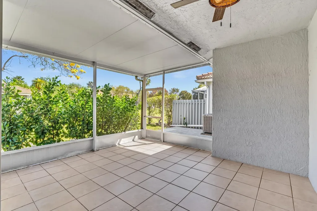 4709 SW 13th Court Deerfield Beach FL 33442