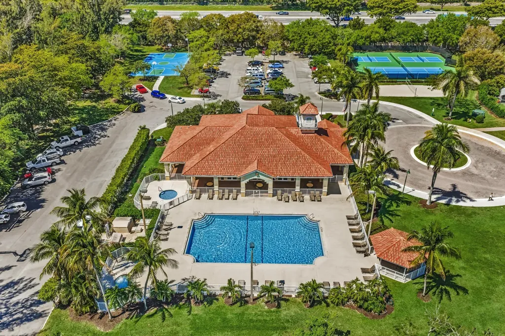 4709 SW 13th Court Deerfield Beach FL 33442