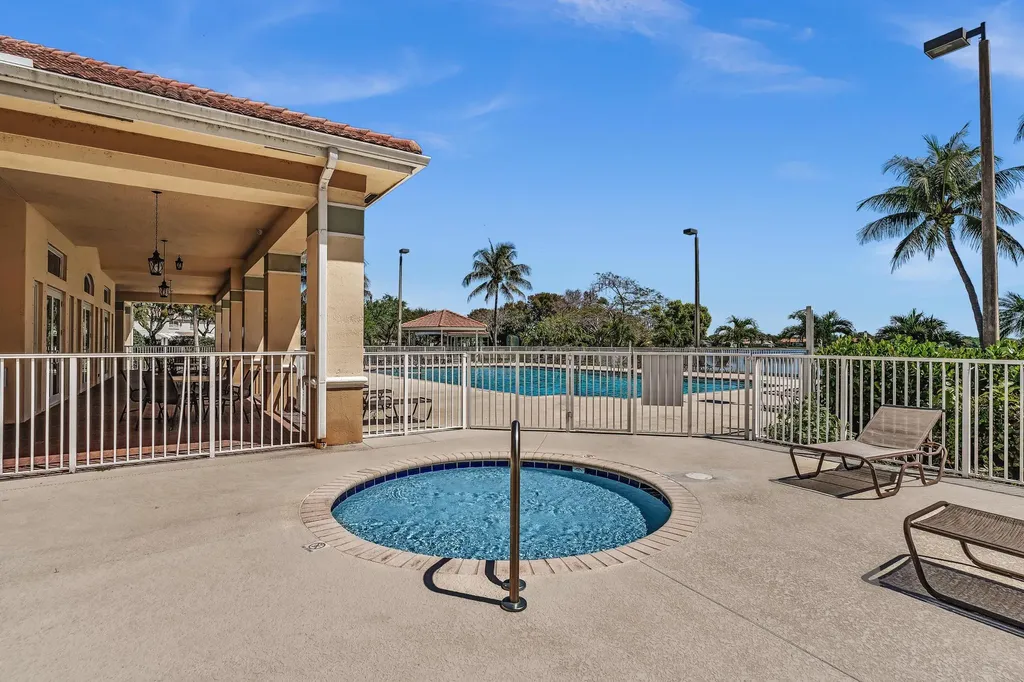 4709 SW 13th Court Deerfield Beach FL 33442