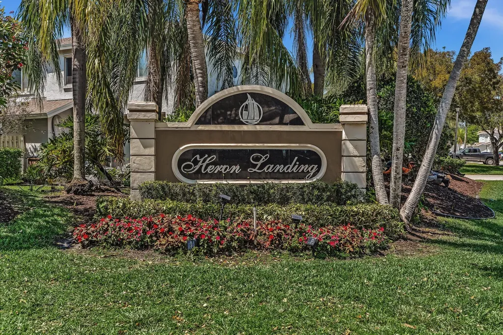 4709 SW 13th Court Deerfield Beach FL 33442