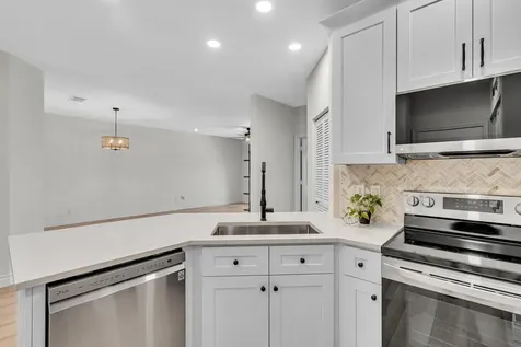 4709 SW 13th Court Deerfield Beach FL 33442